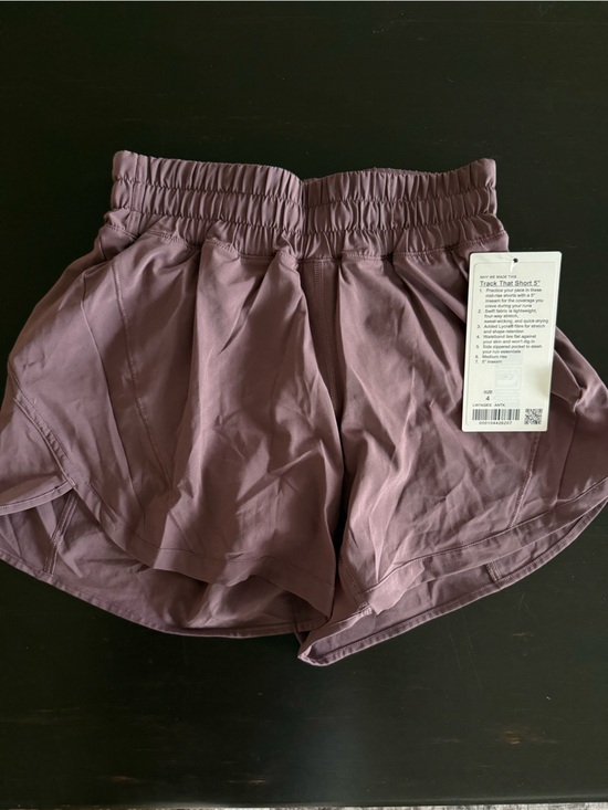 lululemon athletica Pants - lululemon athletica track that short 5”